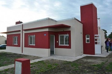 Vecinos de IAPV denuncian irregularidades en las viviendas