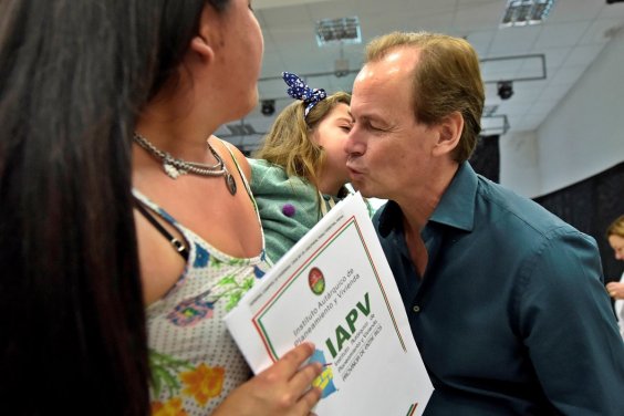 Bordet anunció la construcción de 500 nuevas viviendas con fondos provinciales