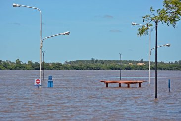 El concejal Moulins salió a contestarle a su par Cedro