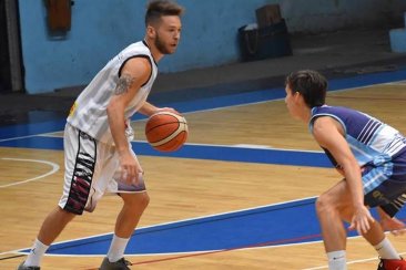 Ferró jugó un buen partido pero cayó frente a Central Entrerriano