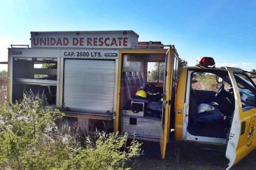 En sólo una tarde los Bomberos Voluntarios debieron sofocar otros tres incendios forestales