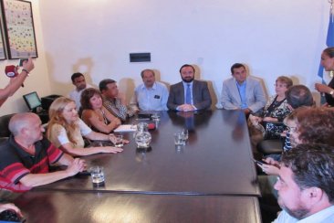 El gobierno provincial y los gremios docentes buscaron acercar posiciones