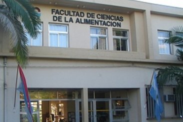 La presencialidad ya se siente en las aulas de esa alta casa de estudios. La presencialidad ya se siente en las aulas de esa alta casa de estudios.