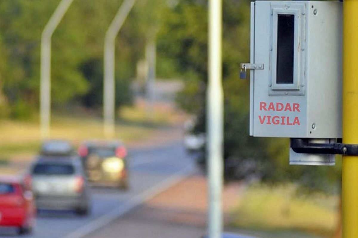 El foco se pondr&aacute; en el exceso de velocidad, el paso en sem&aacute;foro en rojo y los giros indebidos