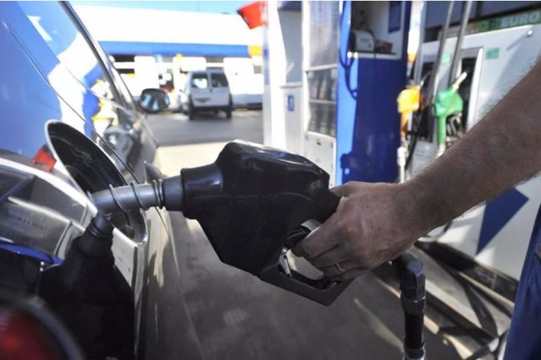 Las naftas aumentaron 5% en 45 días pero las petroleras ya no informan los incrementos