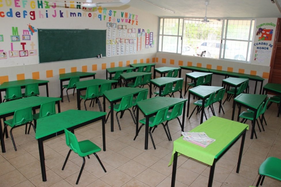 Velázquez adelantó que “el lunes 10 de mayo se retomarán las clases presenciales”