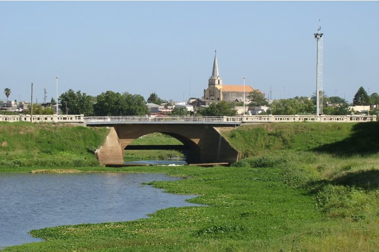 Bordet firmó la continuidad de una importante obra de sistematización ...