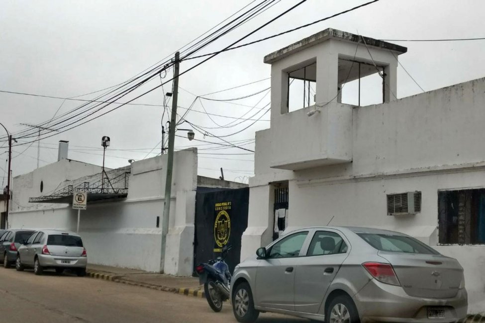 Trasladaron a la Unidad Penal de Concordia al hombre acusado de abusar de su propia hija