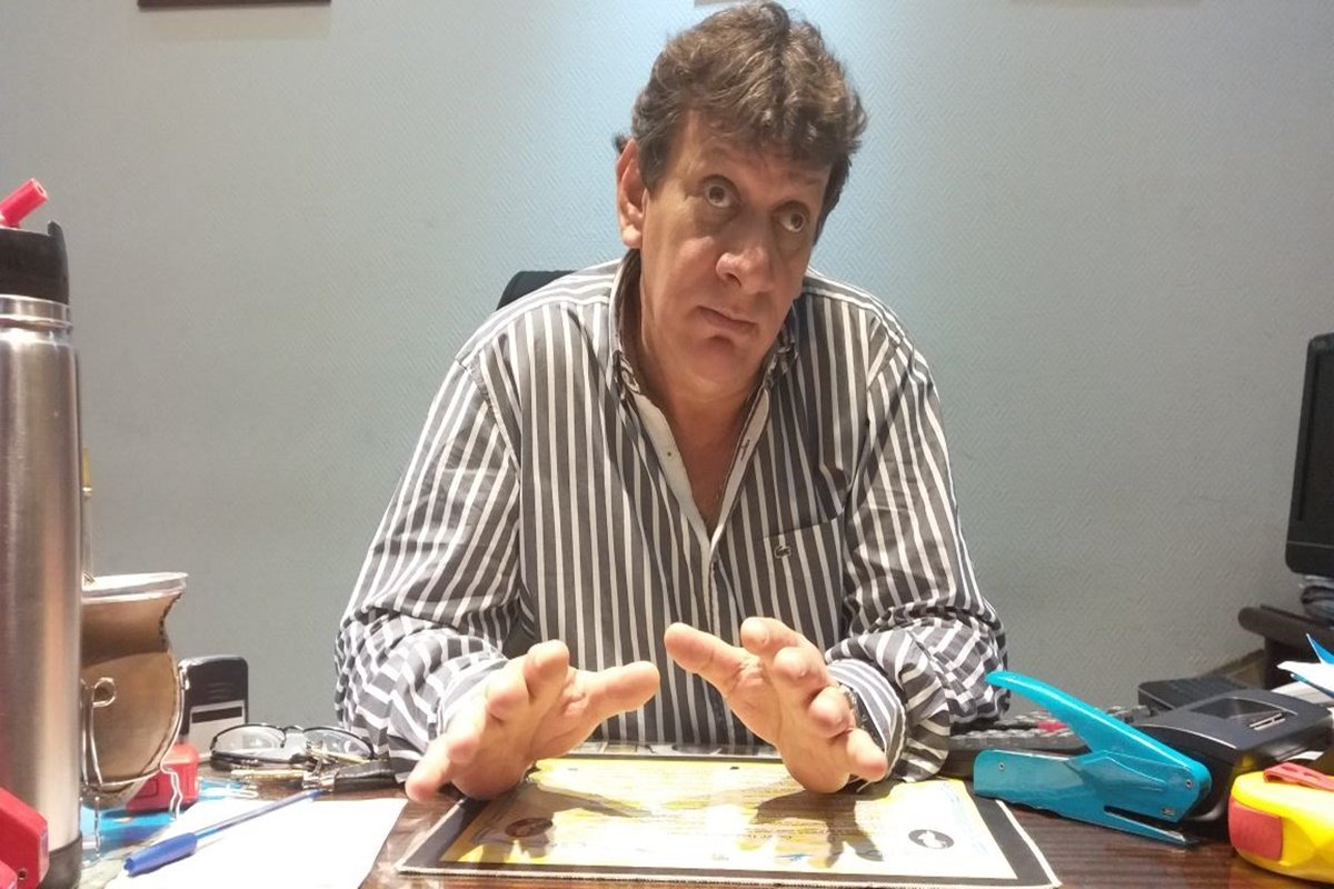 Juan Jos&eacute; Simonetti, Secretario Geeneral del gremio mercantil