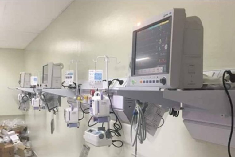 Bordet informó que por primera vez no hubo pacientes entrerrianos ocupando camas en Terapia por COVID