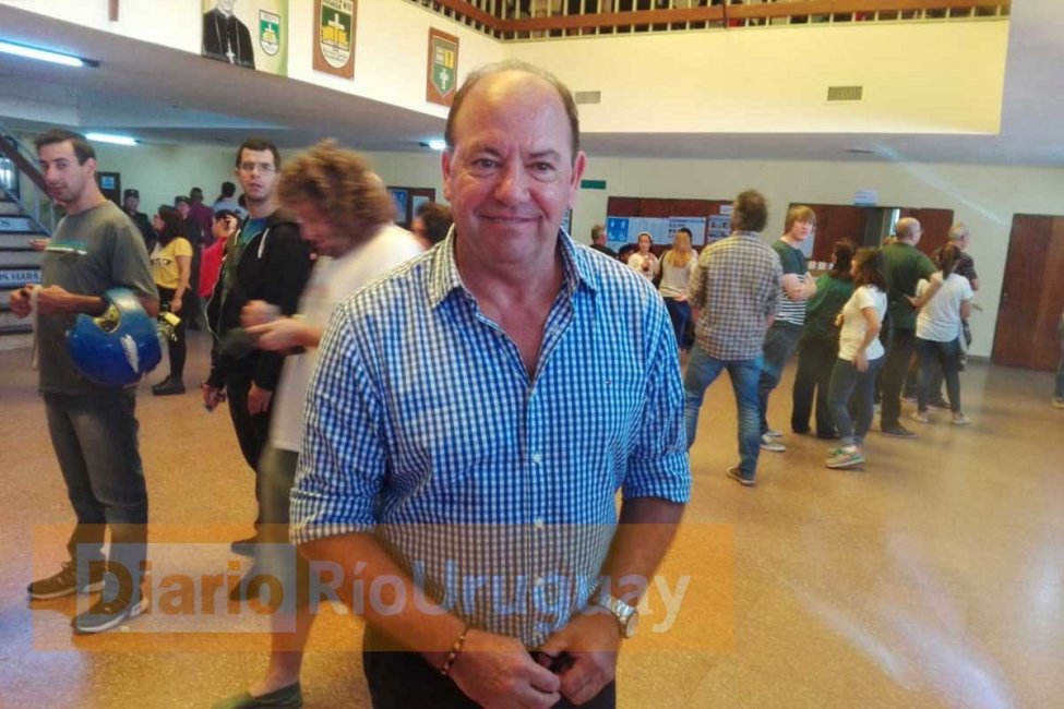Bahler acus&oacute; a Carri&oacute; por no presentarse en la justicia y le record&oacute; que milit&oacute; para Varisco