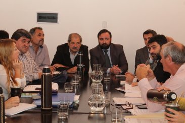 Allende adelantó que UPCN aceptará la oferta salarial. Allende adelantó que UPCN aceptará la oferta salarial.
