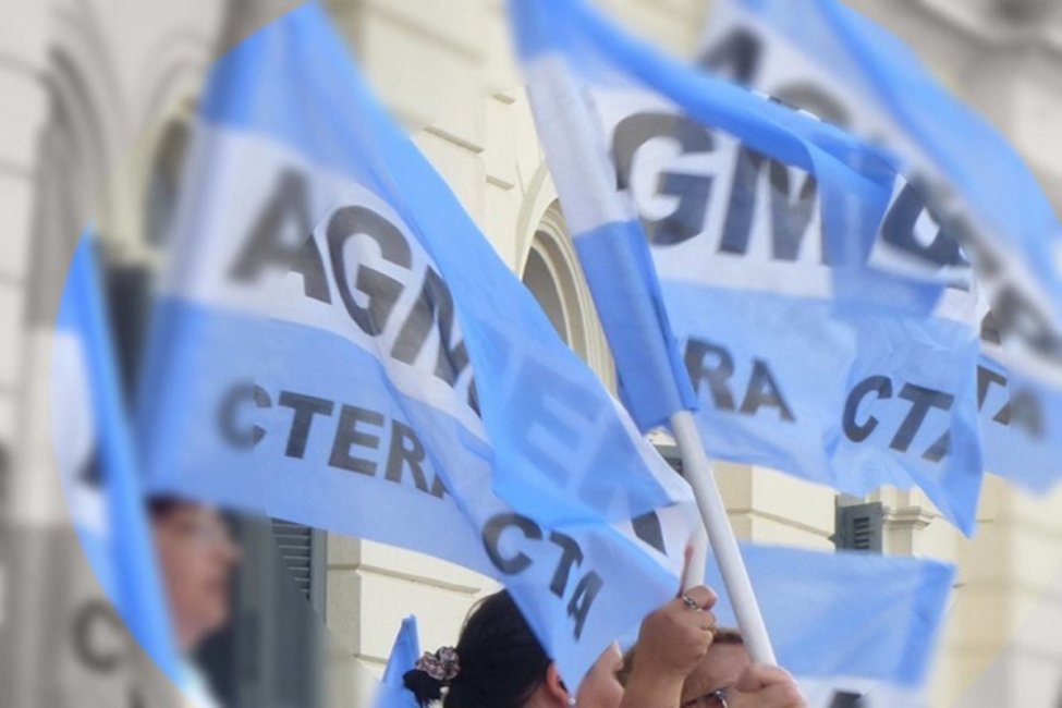 Agmer se declaró en alerta y movilización en repudio del DNU de Milei