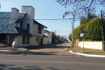La esquina en la que balearon a Mariela Costen en la cabeza. La esquina en la que balearon a Mariela Costen en la cabeza.