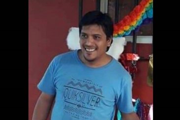 Esteban Casella, muerto a puñaladas en la plaza Zorraquín Esteban Casella, muerto a puñaladas en la plaza Zorraquín