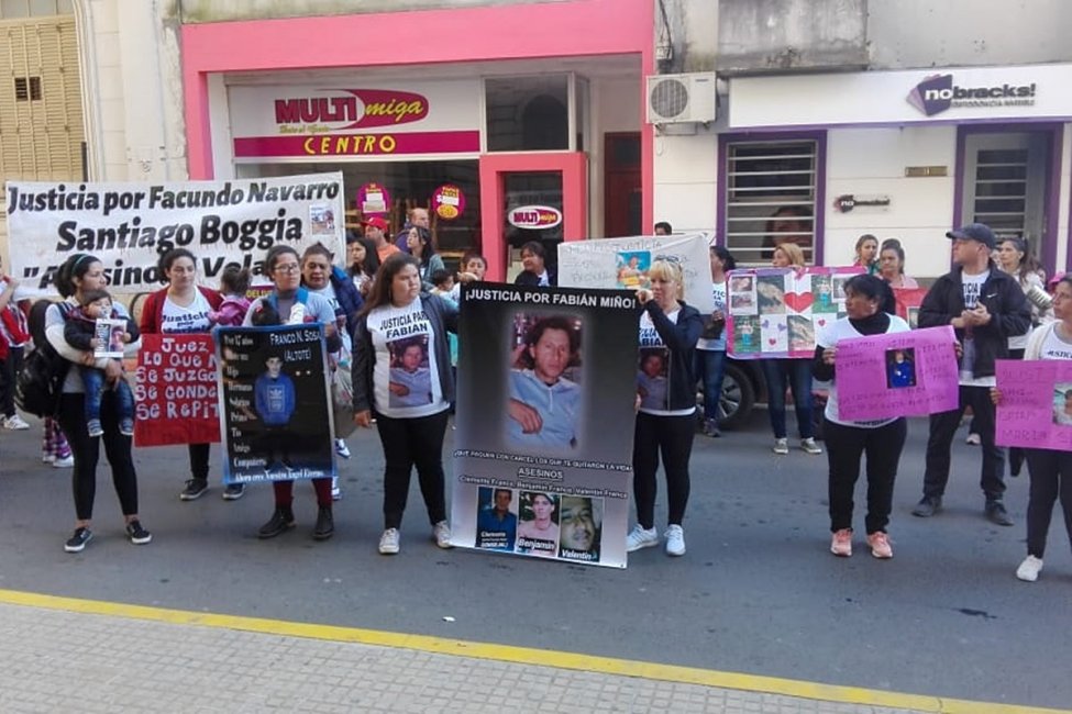 Se concretó la novena marcha de Familias Unidas por el Dolor