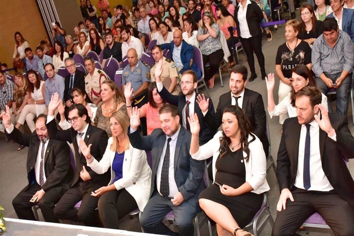 La jura se realiz&oacute; durante este lunes, en el Centro de Convenciones.
