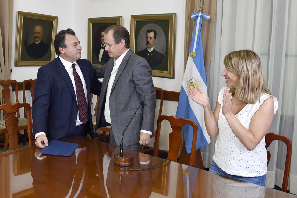 Bordet relanzará con Nación una nueva política de viviendas