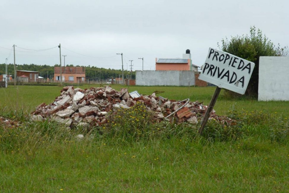 El Colegio de Corredores pide que la Tasa Inmobiliaria contemple adecuaciones sobre terrenos baldíos