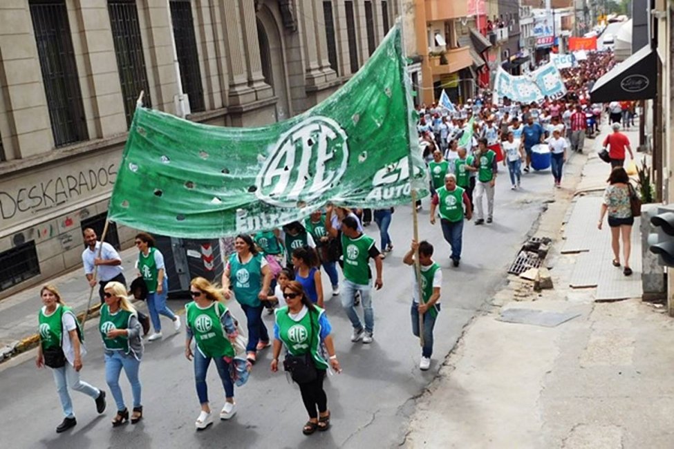 ATE formalizó el pedido “urgente” de apertura de la paritaria provincial