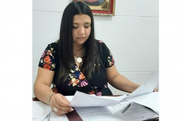 Solís salió a contestar las críticas de la oposición. Solís salió a contestar las críticas de la oposición.