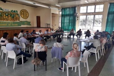 ATE comenzará marzo con asambleas y a la espera de paritarias. ATE comenzará marzo con asambleas y a la espera de paritarias.