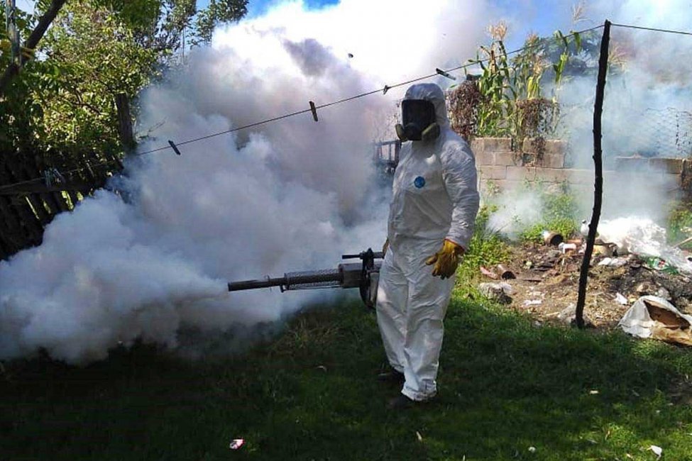 DENGUE: Continúan con la descacharrización en los barrios de Concordia