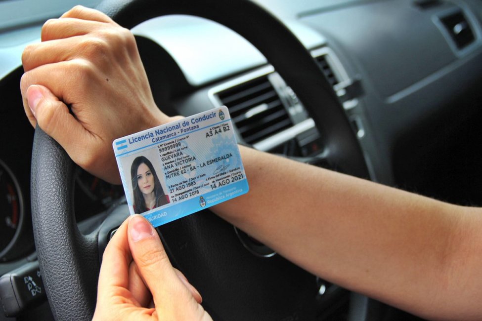 Extienden por tres meses el vencimiento de las licencias únicas de conducir