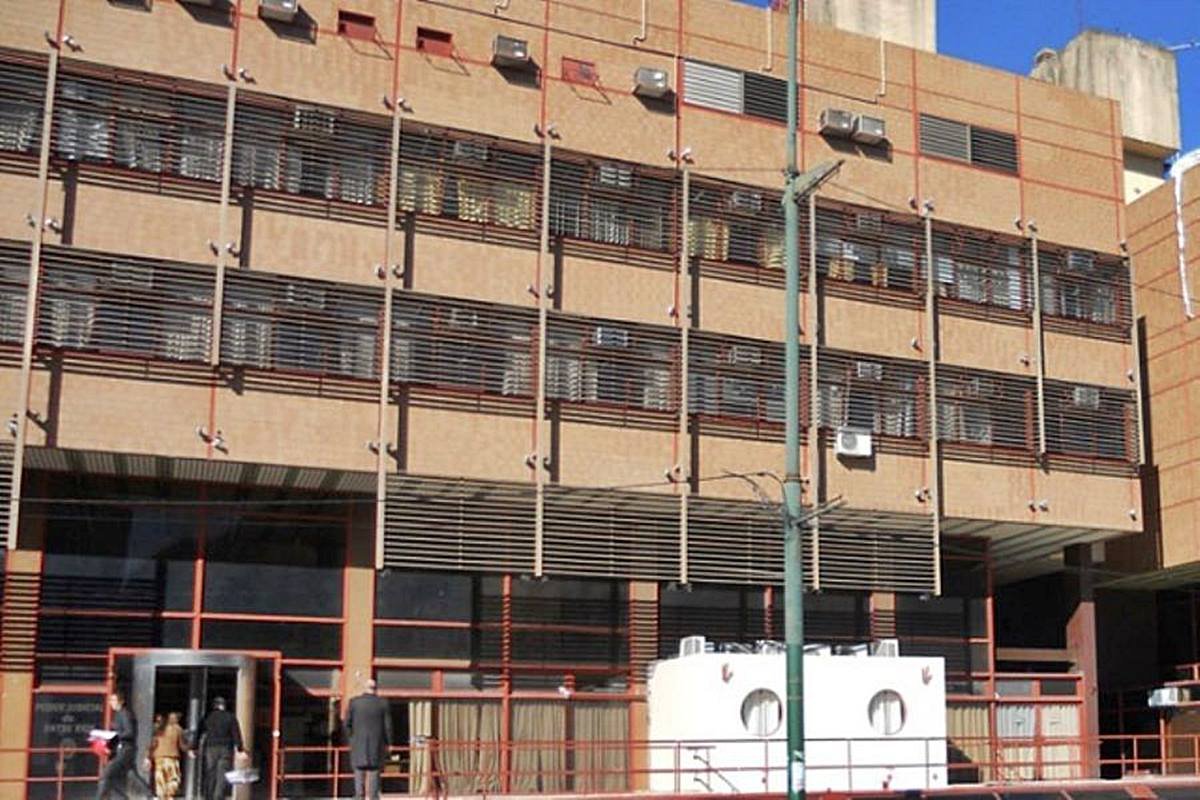 Bono y premio, para los empleados municipales.