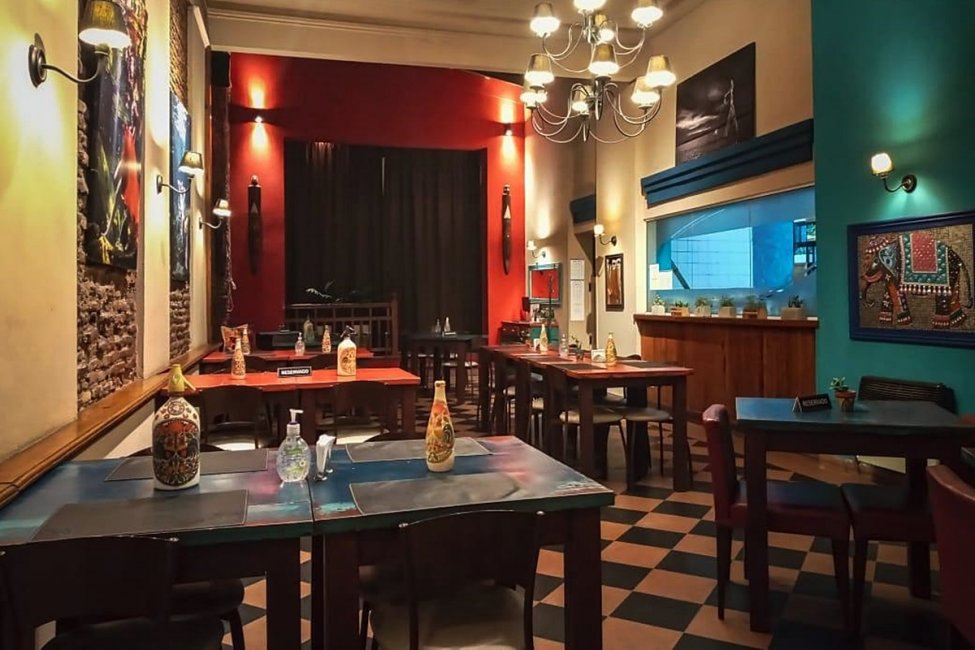 Bares, cervecerías y restaurantes reducen su horario de atención
