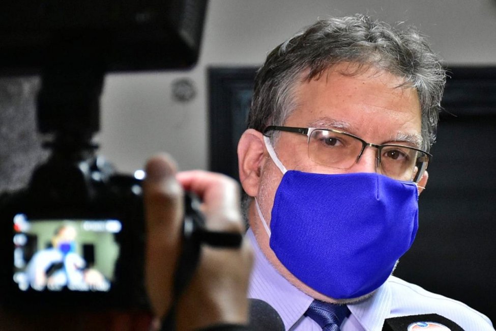 COVID: Francolini pedirá una contraprueba de los 32 positivos de la última semana