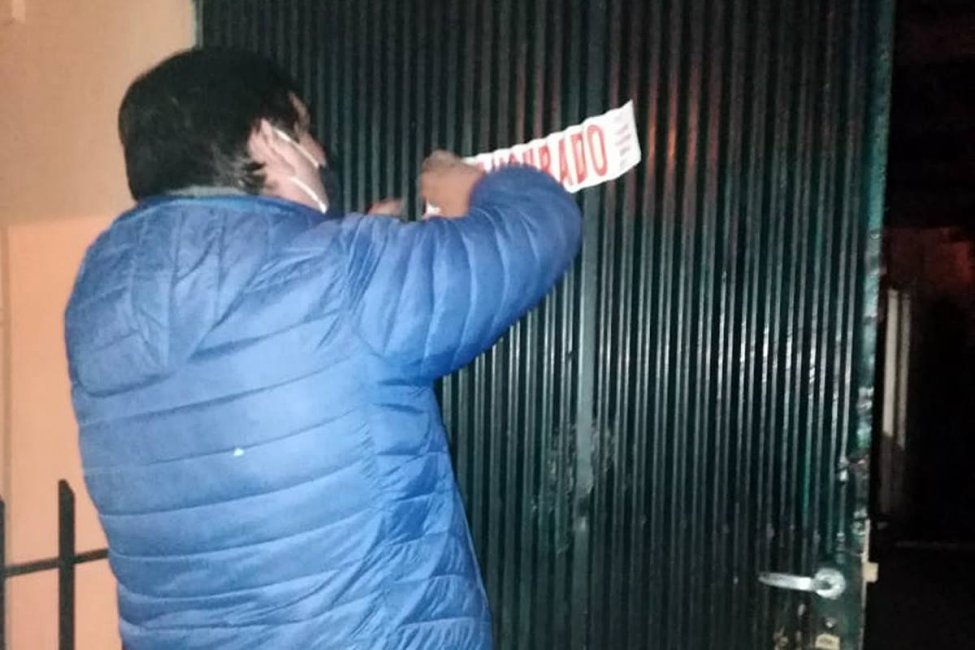 Clausuraron el garage de una casa donde cobraban entrada para una fiesta llamada &ldquo;clande&rdquo;