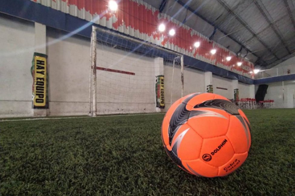 A partir de octubre regresan las canchas de fútbol 5 en formato “metegol”