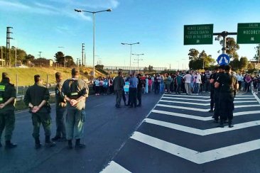 El corte comenzó a primera hora de este viernes. El corte comenzó a primera hora de este viernes.