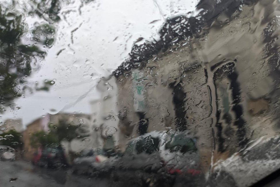 Los días grises y las lluvias continuarán durante todo el fin de semana