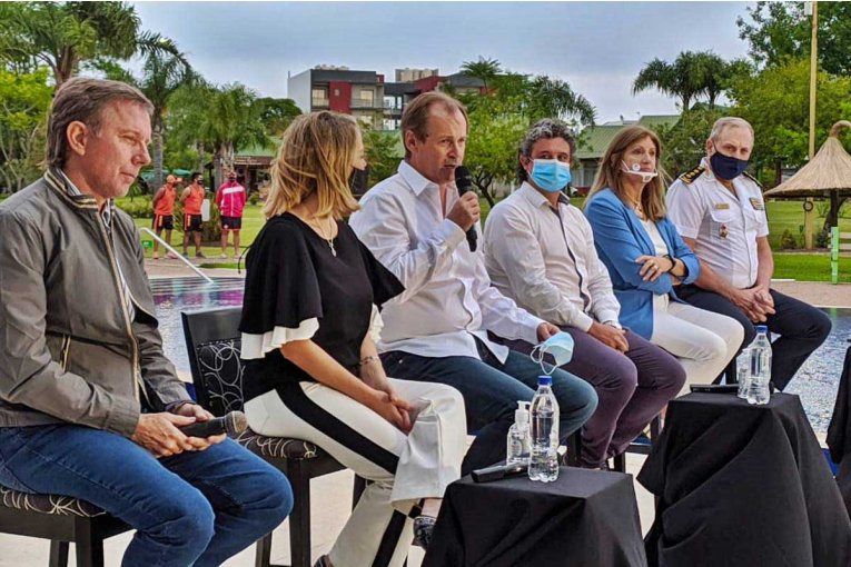 Bordet inaugur&oacute; la temporada y habl&oacute; de qu&eacute; pasar&aacute; con los cruces fronterizos con Uruguay