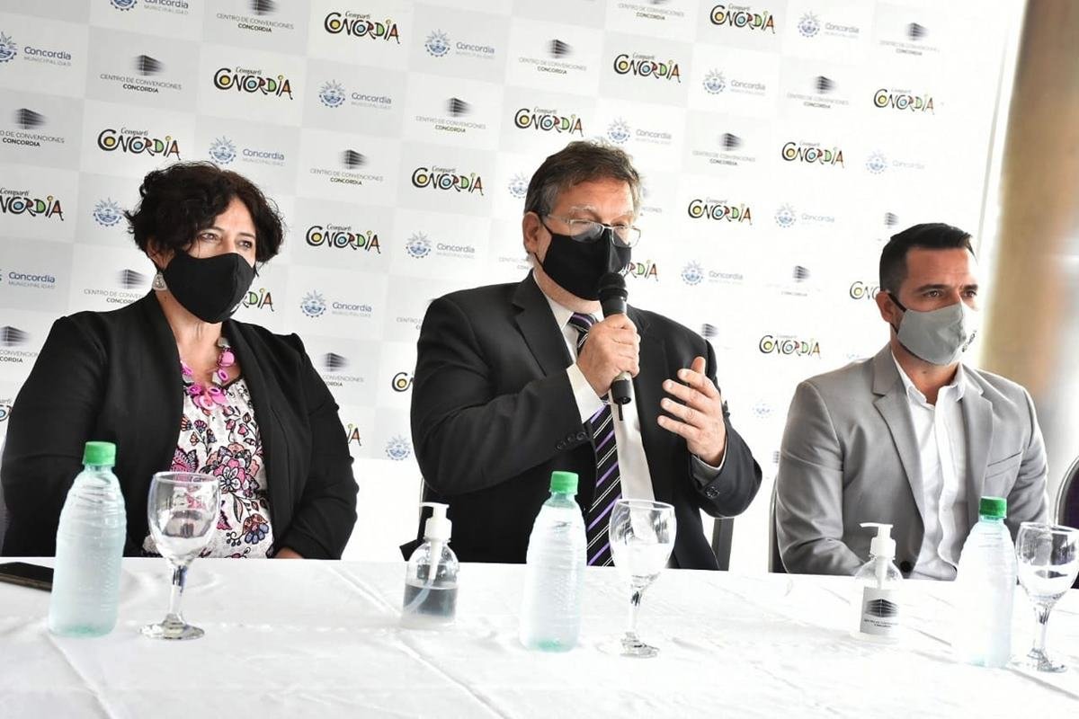 El funcionario destac&oacute; que la aplicaci&oacute;n haya sido instrumentada a nivel local.