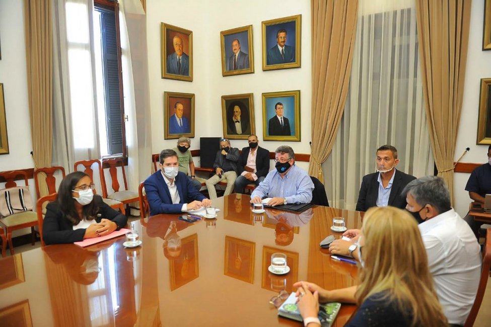 El gobierno provincial también postergó hasta febrero la propuesta salarial al sector docente