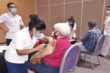 Durante la mañana del viernes, nueva jornada de vacunación en Concordia. Durante la mañana del viernes, nueva jornada de vacunación en Concordia.