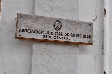 La medida de fuerza comenzó este lunes, en todo Entre Ríos. La medida de fuerza comenzó este lunes, en todo Entre Ríos.