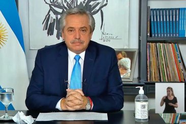 El presidente exhortó a que lo acompañen "gobernadores e intendentes". El presidente exhortó a que lo acompañen "gobernadores e intendentes".