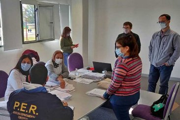 La denuncia del médico motivó la investigación. La denuncia del médico motivó la investigación.