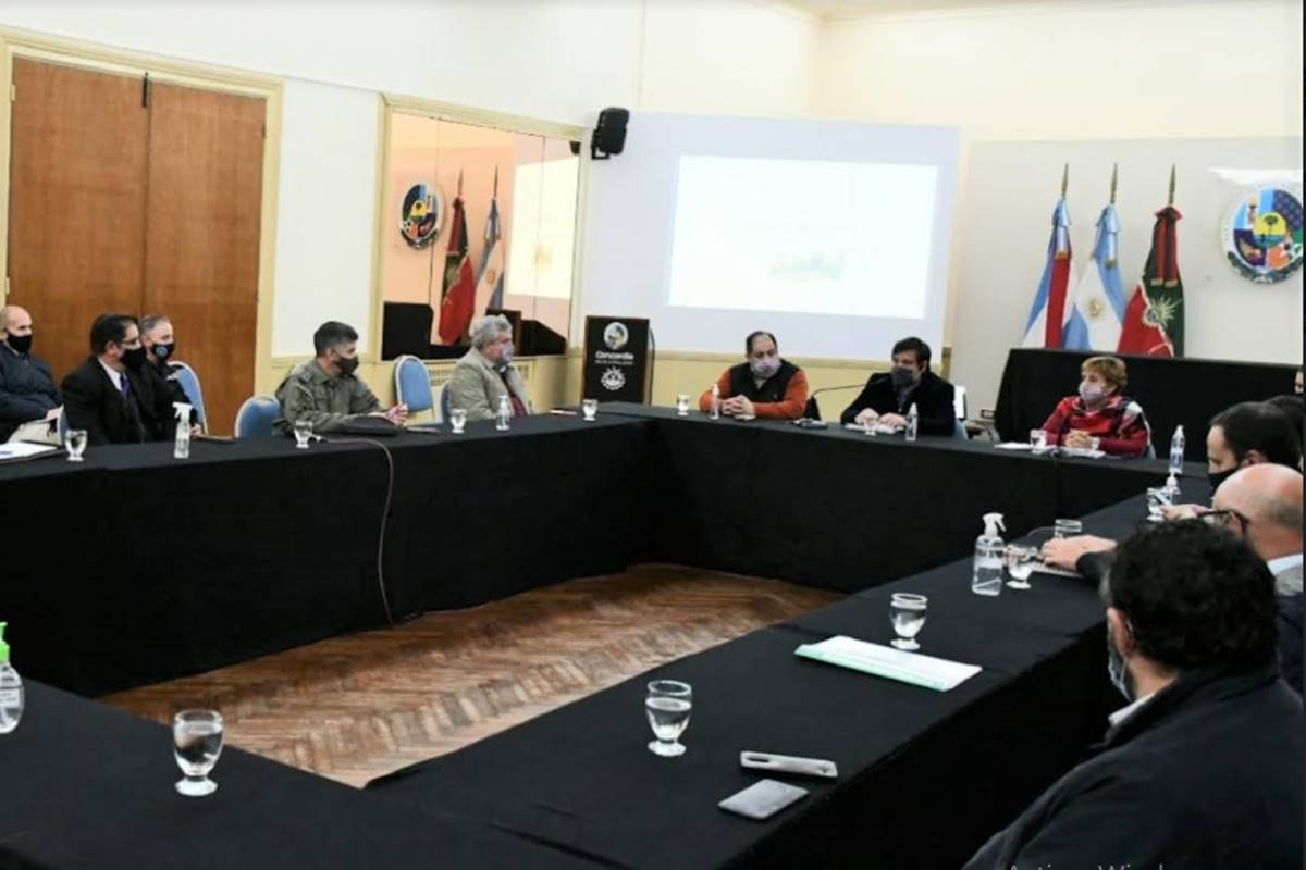 Buscan concretar una nueva convocatoria entre el 20 y el 21 de octubre.