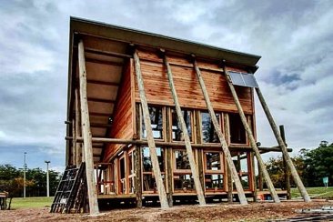 Terminó la construcción del aula sustentable en Concordia. Terminó la construcción del aula sustentable en Concordia.