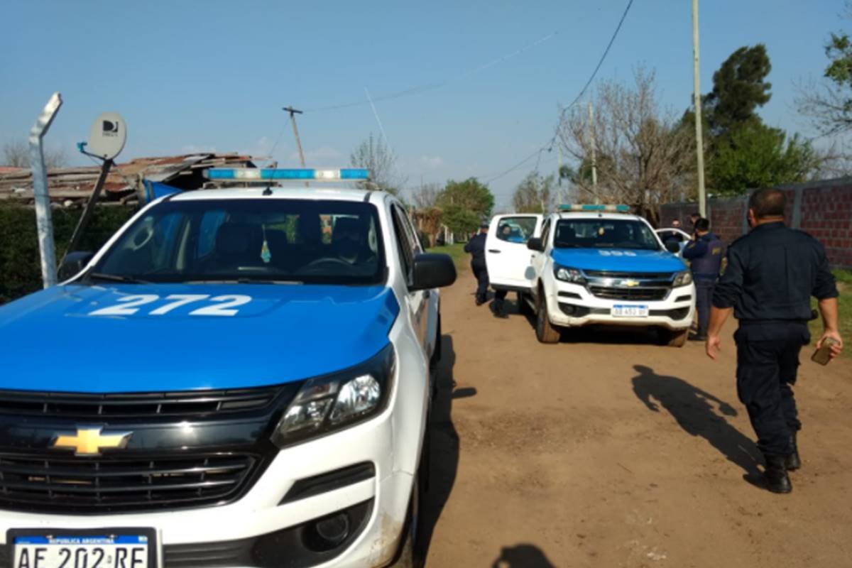 Cuatro allanamientos, droga secuestrada y una mujer detenida.