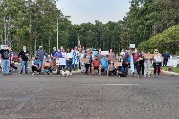 El Grupo Puente pide por la flexibilización del cruce fronterizo. El Grupo Puente pide por la flexibilización del cruce fronterizo.