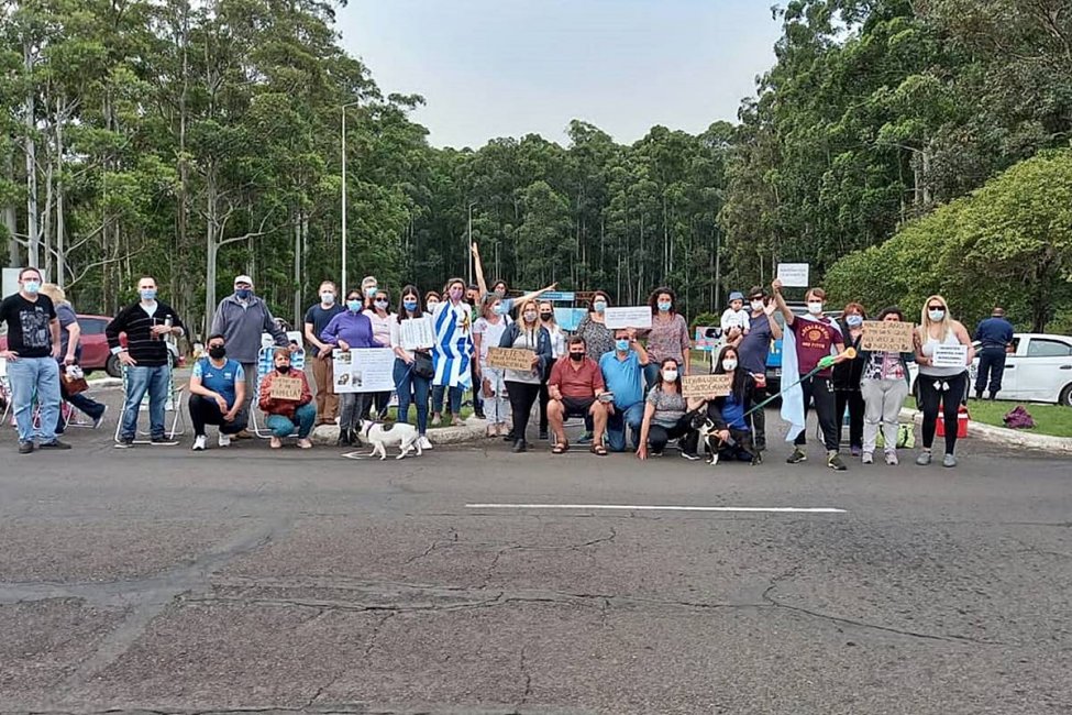 Grupo Puente: En un comunicado oficial se &ldquo;repudia el protocolo&rdquo; con que reabrió Salto Grande
