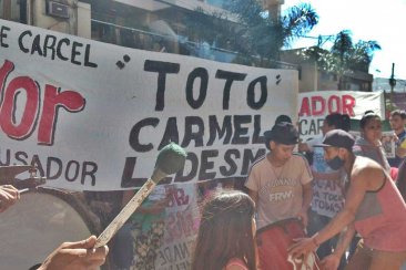 La familia salió a contestarle al fiscal Arias. La familia salió a contestarle al fiscal Arias.