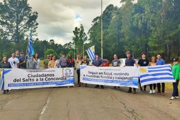 Los binacionales de Concordia se sumaron al reclamo de Colón y Paysandú Los binacionales de Concordia se sumaron al reclamo de Colón y Paysandú