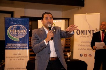 Leandro Lapiduz, presdiente de la Asociación Hotelera Gastronómica Leandro Lapiduz, presdiente de la Asociación Hotelera Gastronómica
